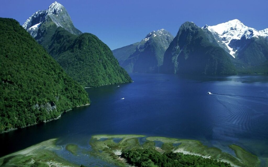 New Zealand Fiordland National Park