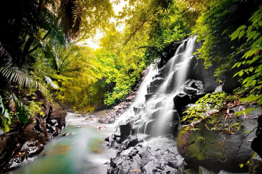 Bali Kanto Lampo Waterfall