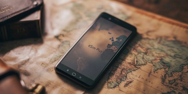 как eSIM работает за рубежом